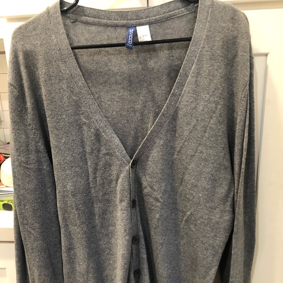 Cardigan - Picture 3 of 4